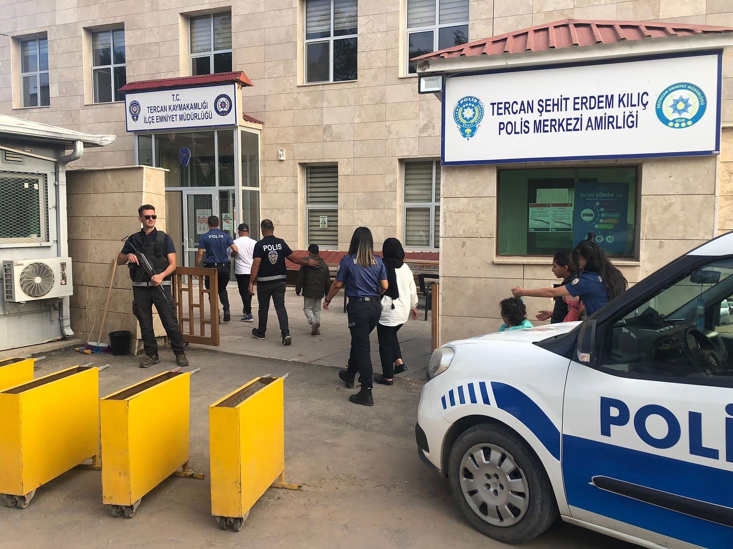 Sahte Pasaport İle Yakalandılar