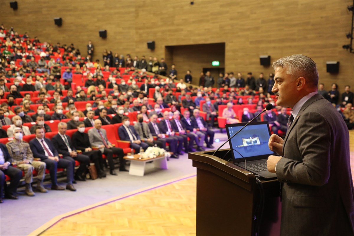 Erzincan'da Ar-Ge İnovasyon ve Kariyer Günleri Düzenlendi