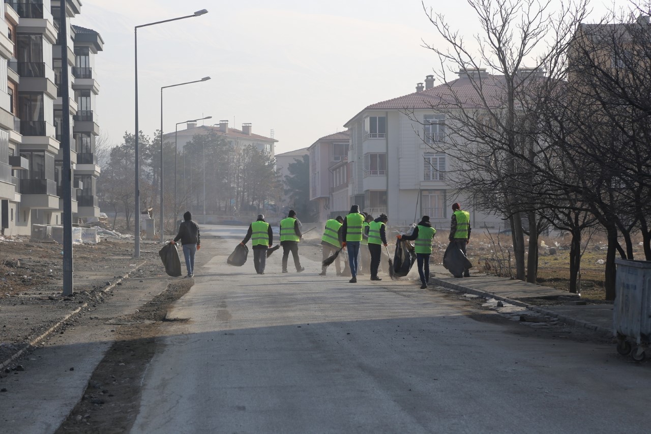 Geniş kapsamlı temizlik çalışmaları başlatıldı