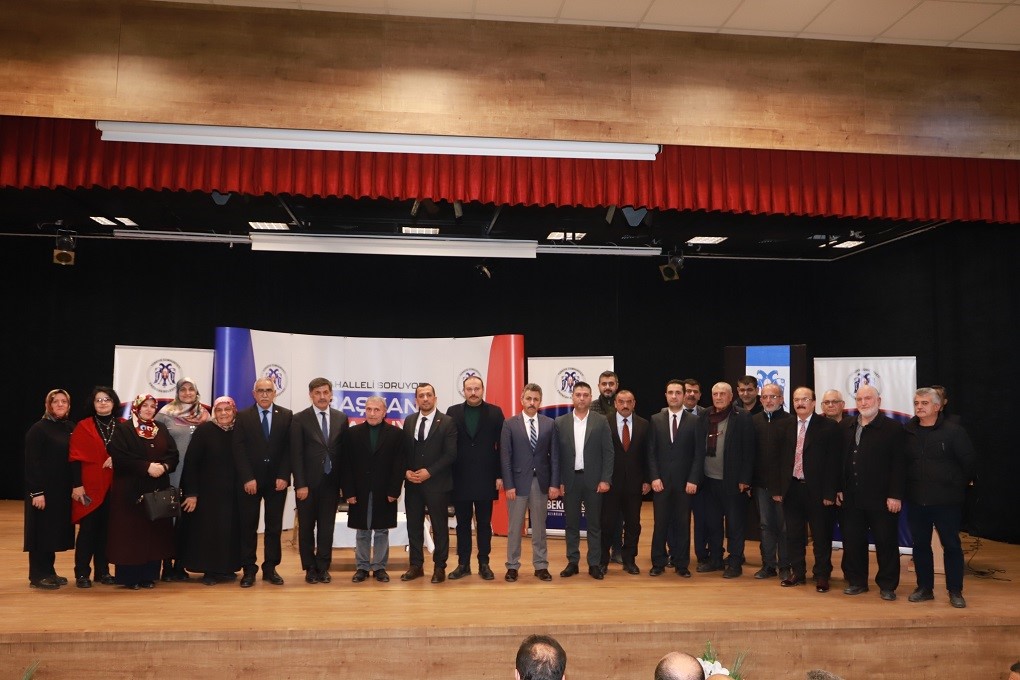 Belediye Başkanı Bekir Aksun Çarşı Mahallesi sakinleri ile bir araya geldi.