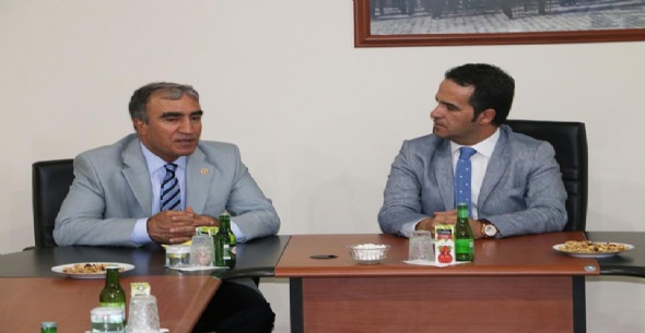 MHP’Lİ ÖZTÜRK’DEN BAŞKAN POLAT’A ZİYARET