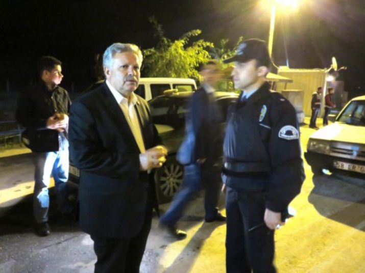Vali Kahraman’dan Askeri ve Polis Uygulama Noktalarına Denetim